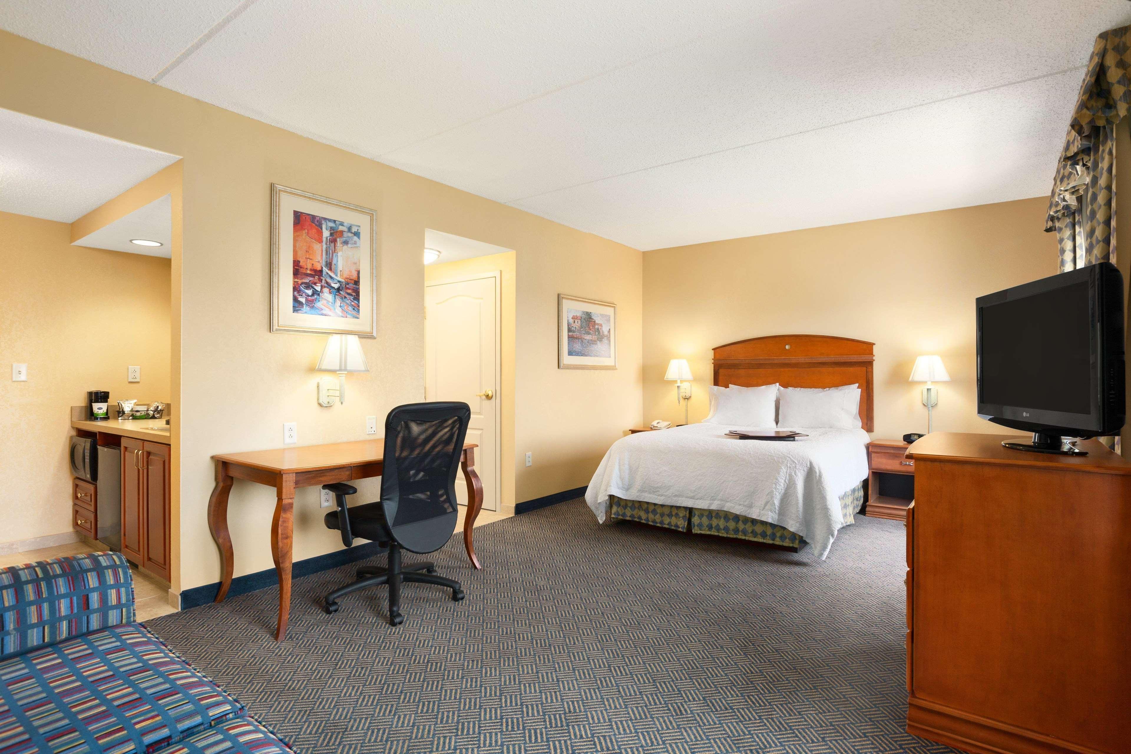 Hampton Inn ג'נבה מראה חיצוני תמונה