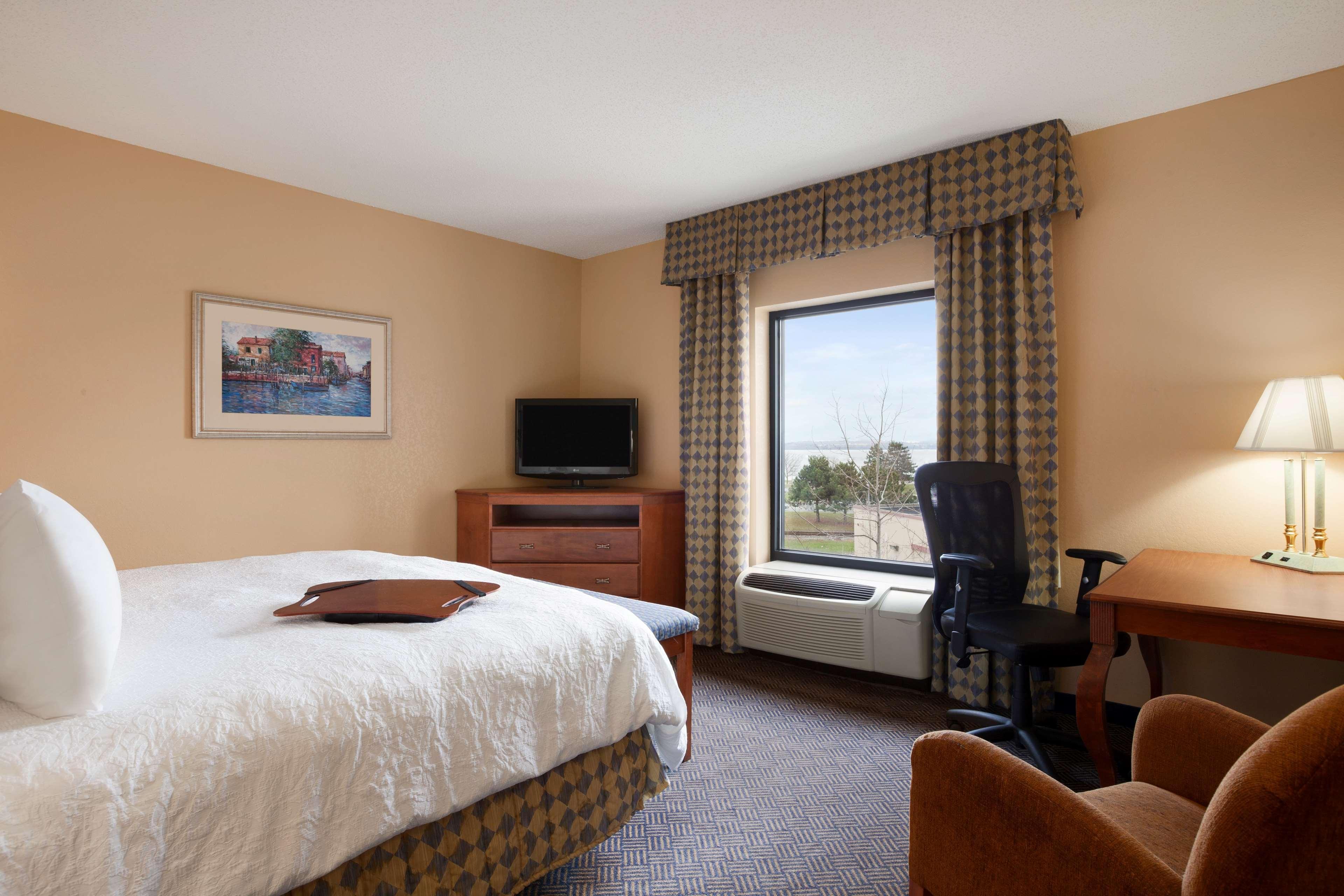 Hampton Inn ג'נבה מראה חיצוני תמונה
